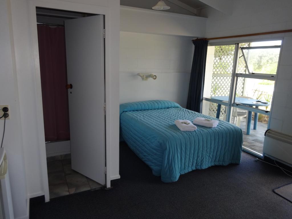 Ninety Mile Beach Holiday Park Waipapakauri Chambre photo