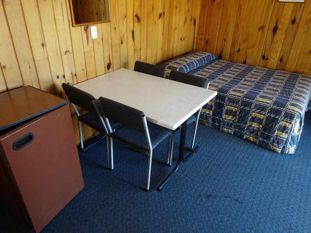 Ninety Mile Beach Holiday Park Waipapakauri Chambre photo